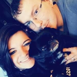 Meet your Posher, Becky